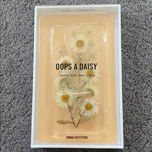Wildflower oops a daisy case BRAND NEW!!!!